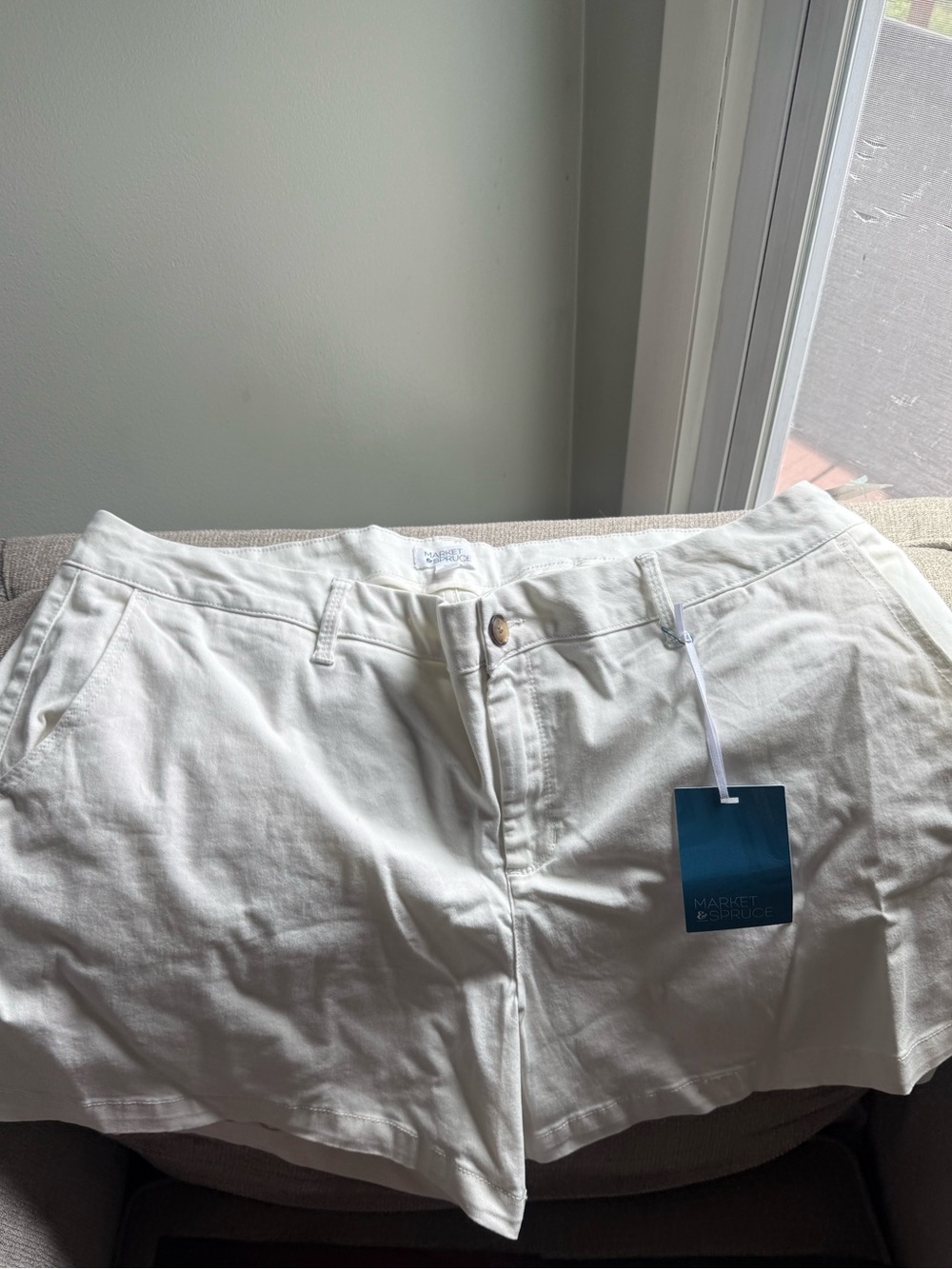 NWT Market & Spruce White Women's Cotton Shorts